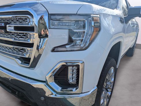 Used 2019 GMC Sierra 1500 SLT w/ SLT Premium Plus Package image 26
