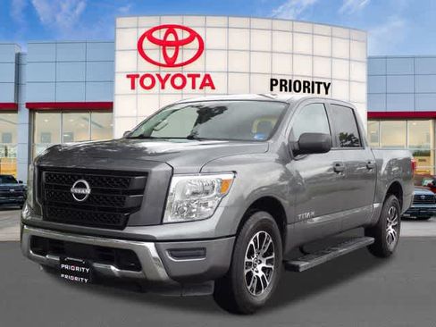 Used 2023 Nissan Titan SV AWD/4WD image 1