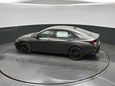 New 2026 Hyundai Elantra Sport FWD image 29