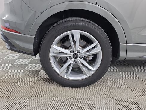 Certified 2023 Audi Q3 2.0T Premium Plus AWD/4WD image 9