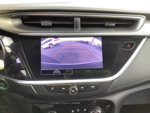 Used 2023 Buick Encore GX Preferred w/ Cold Weather Comfort Package AWD/4WD image 17