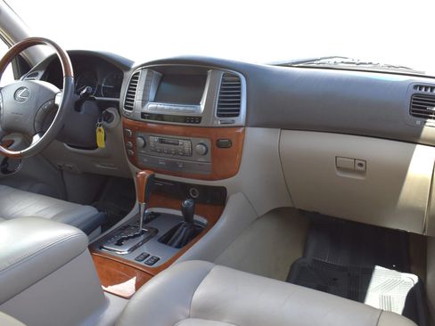 Used 2007 Lexus LX 470 4WD image 48