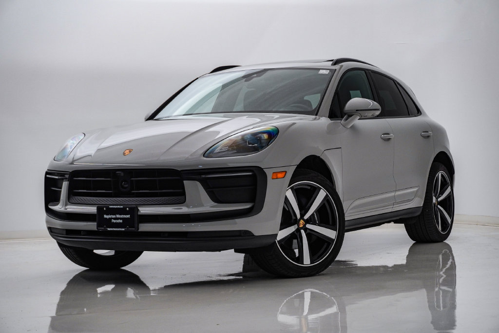 Certified 2026 Porsche Macan AWD/4WD image 1