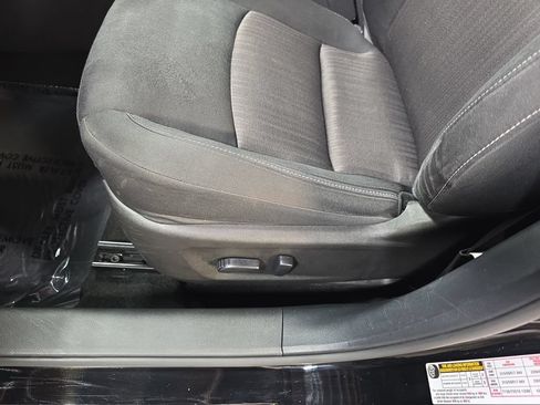 Used 2024 Nissan Altima 2.5 SV FWD image 27