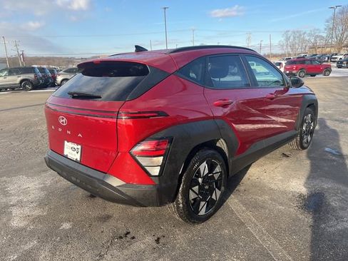 Used 2025 Hyundai Kona SEL image 7