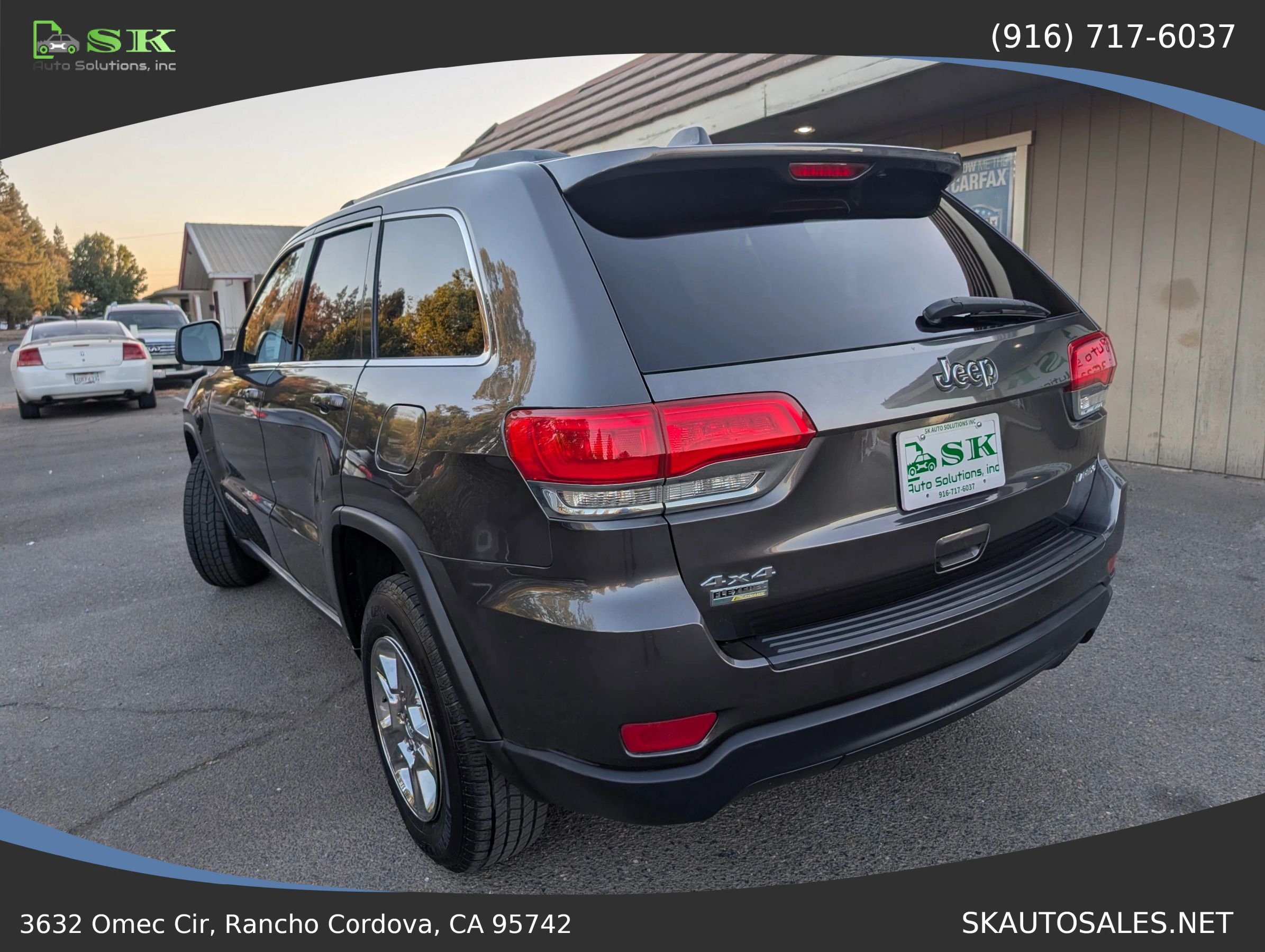 Used 2015 Jeep Grand Cherokee Laredo w/ Quick Order Package 23E AWD/4WD image 15