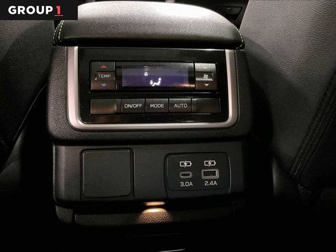Used 2023 Subaru Ascent Onyx Edition AWD/4WD image 34
