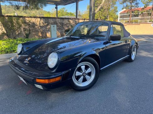 Used 1989 Porsche 911 Carrera RWD image 2