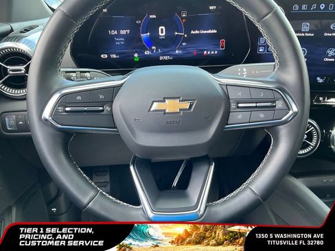 Used 2024 Chevrolet Blazer EV LT AWD/4WD image 38