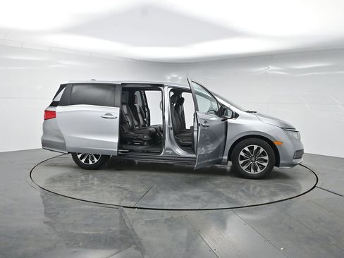 Used 2021 Honda Odyssey EX-L image 45
