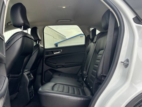 Certified 2024 Ford Edge SEL w/ Convenience Package image 19