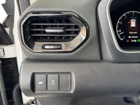 Used 2025 Honda Pilot EX-L image 37