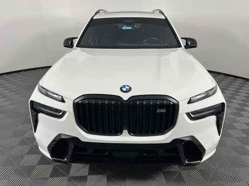 Used 2024 BMW X7 M60i w/ Executive Package AWD/4WD image 5