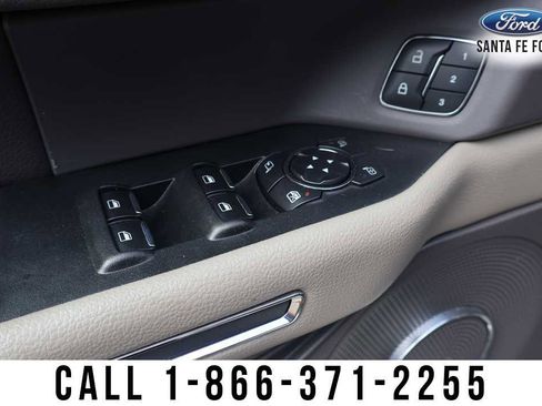Used 2021 Ford Expedition XLT AWD/4WD image 16