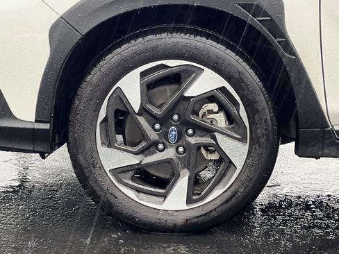 Used 2025 Subaru Crosstrek 2.5i Limited w/ Crosstrek Mirror Package image 25