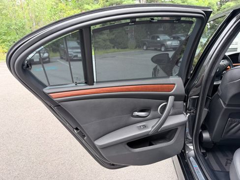 Used 2008 BMW M5 RWD image 26