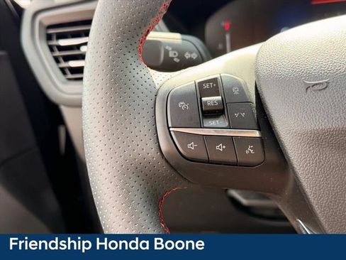Used 2024 Ford Escape ST-Line w/ Tech Pack #1 AWD/4WD image 21