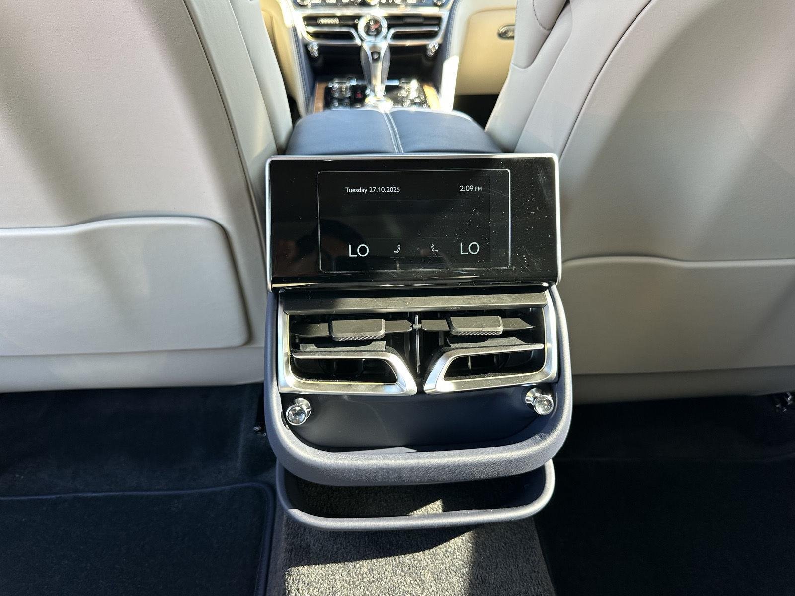 New 2027 Bentley Flying Spur AWD/4WD image 29