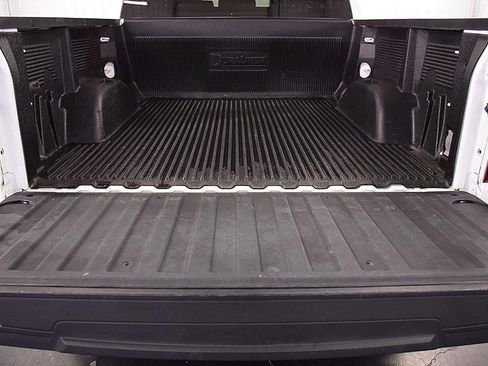 Used 2023 Chevrolet Silverado 1500 Custom image 7