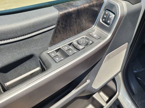 New 2025 Ford F350 Lariat w/ Lariat Ultimate Package image 8
