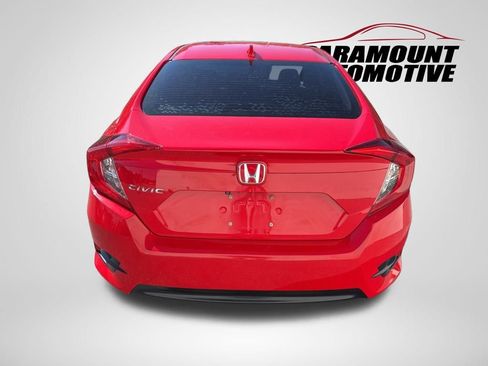 Used 2018 Honda Civic EX image 6