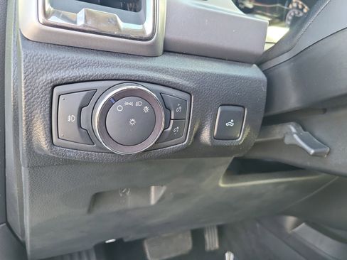 Used 2019 Ford Ranger XLT w/ Equipment Group 301A Mid image 26