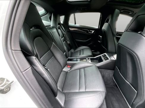Used 2020 Porsche Panamera 4 AWD/4WD image 19
