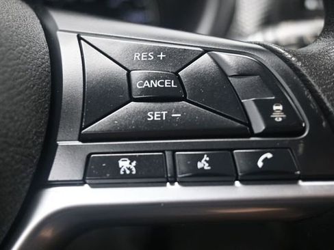 Used 2023 Nissan Kicks SV FWD image 23