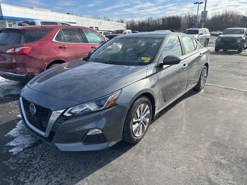 Used 2019 Nissan Altima 2.5 S image 5
