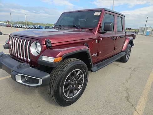 Used 2022 Jeep Gladiator Overland w/ Trailer Tow Package AWD/4WD image 1