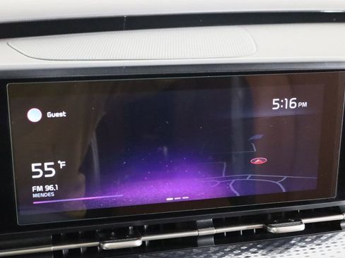 Used 2022 Kia Carnival SX Prestige image 34