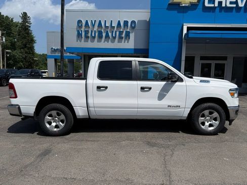 Used 2023 RAM 1500 Big Horn AWD/4WD image 4