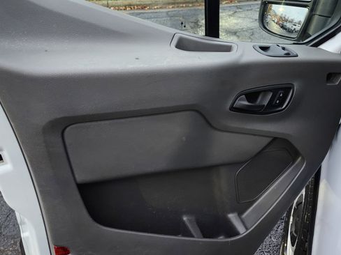 Used 2022 Ford Transit 250 Low Roof image 24