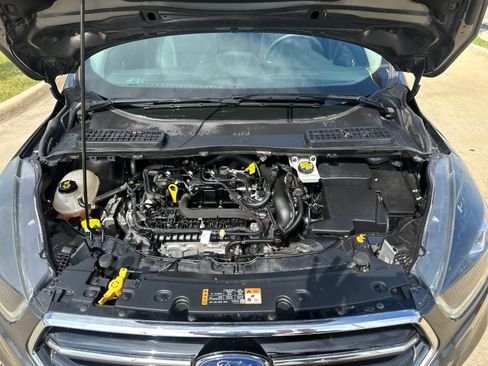Used 2019 Ford Escape SE FWD image 23