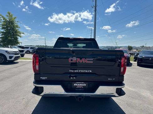 Used 2025 GMC Sierra 1500 SLT AWD/4WD image 6