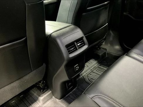 Used 2024 GMC Terrain SLT w/ LPO, Floor Liner Package FWD image 10