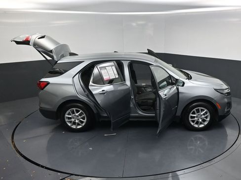 Used 2024 Chevrolet Equinox LT image 21