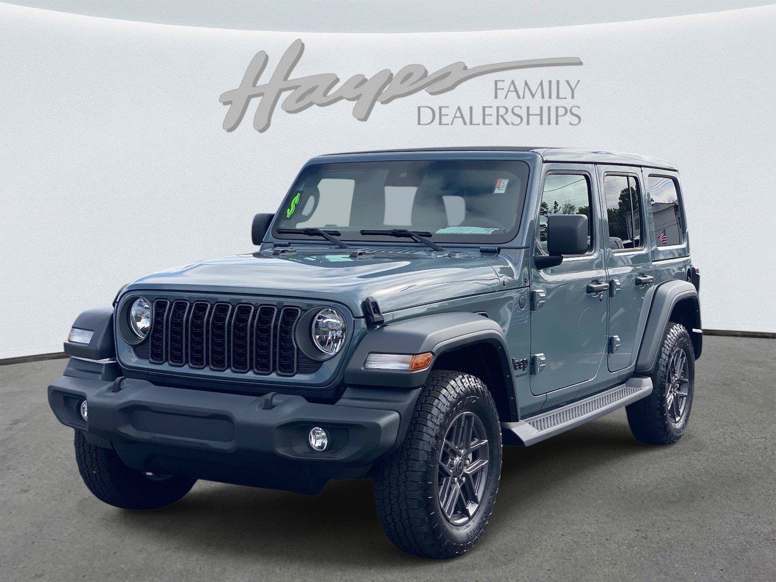 Used 2024 Jeep Wrangler Unlimited Sport AWD/4WD image 8