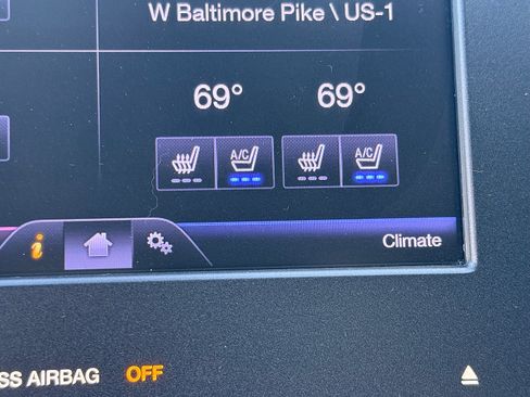 Used 2013 Lincoln MKZ AWD image 22
