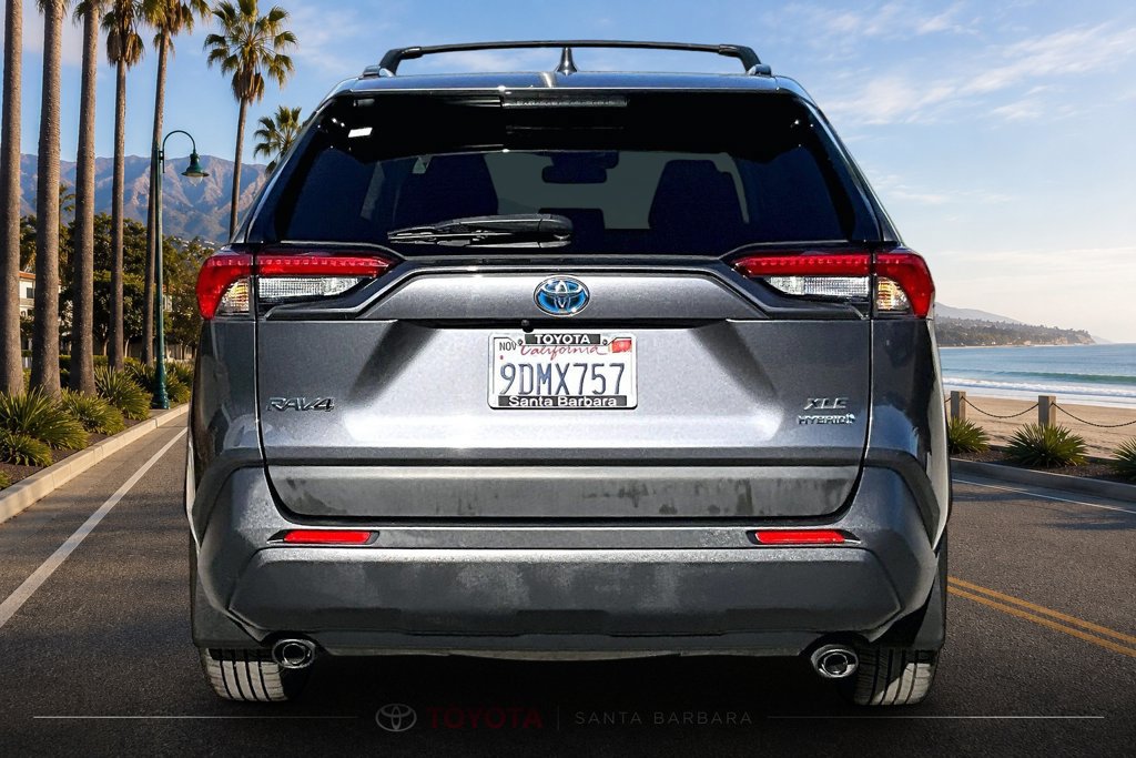 Used 2023 Toyota RAV4 XLE w/ Convenience Package AWD/4WD image 6