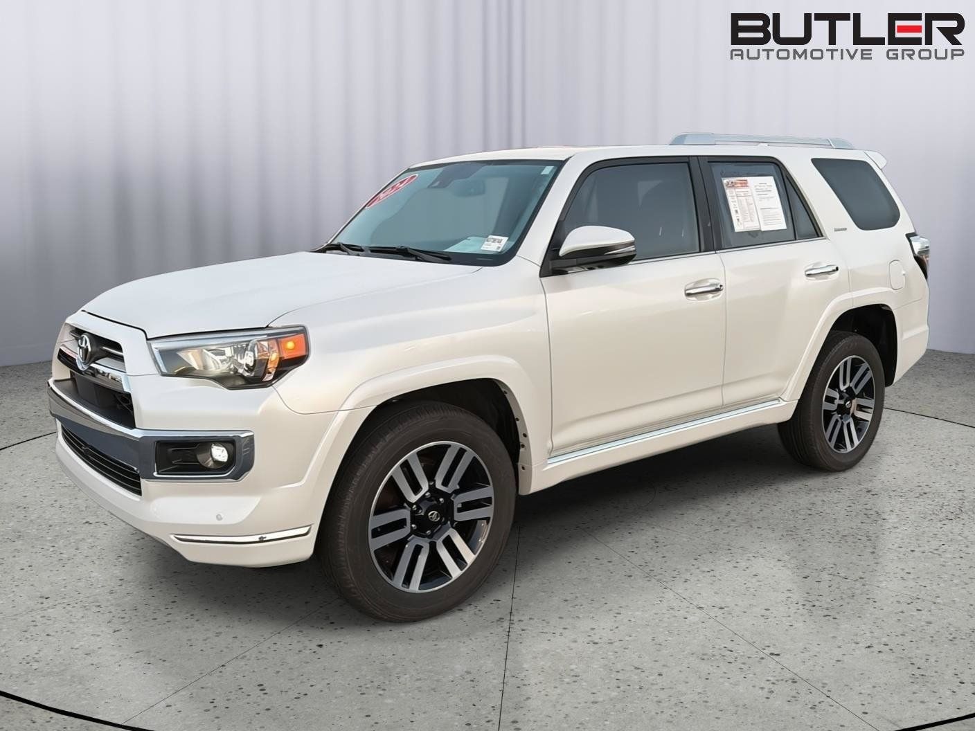 Certified 2024 Toyota 4Runner Limited AWD/4WD image 2