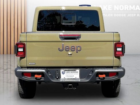 New 2026 Jeep Gladiator Mojave AWD/4WD image 8