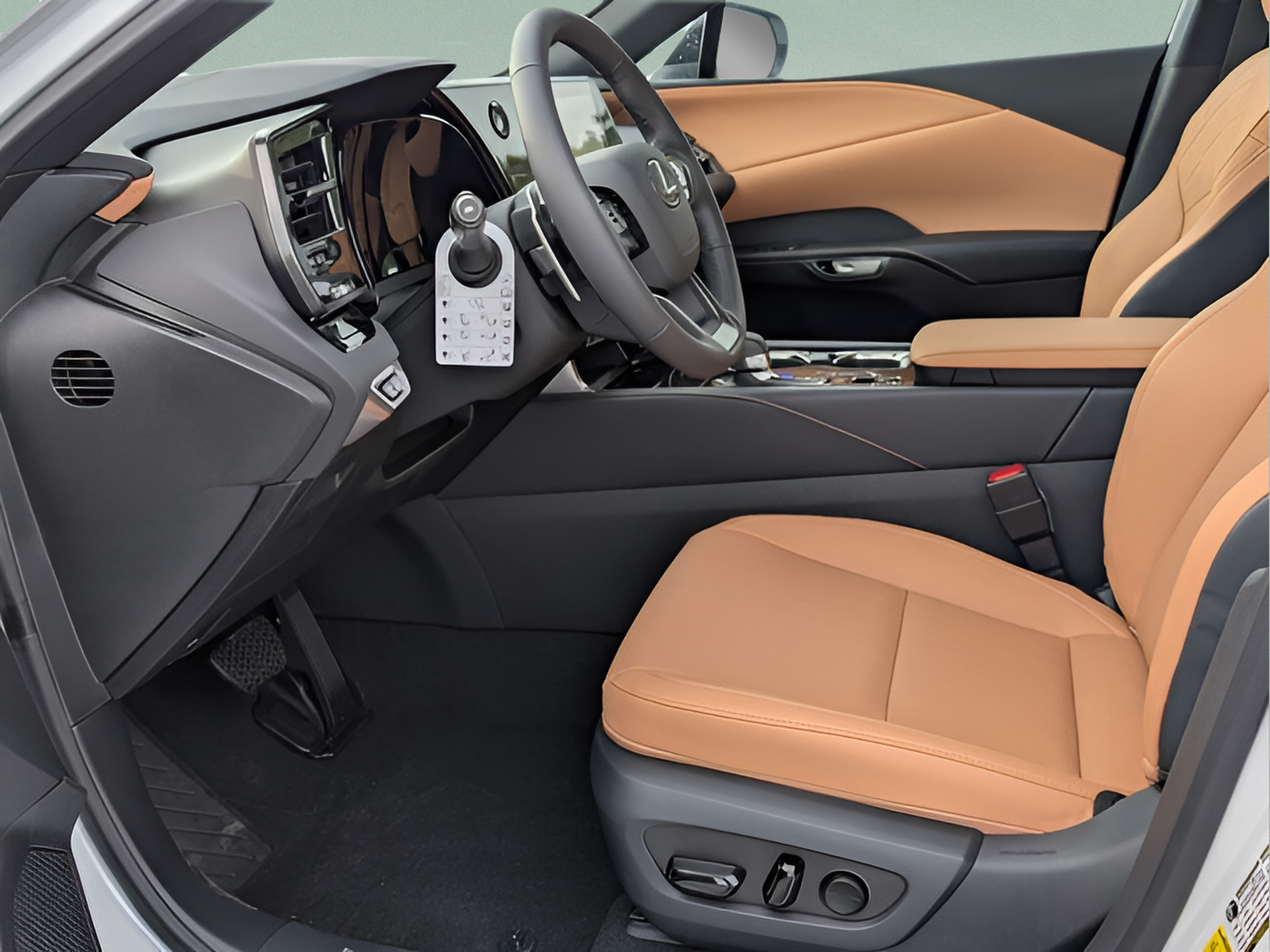 New 2026 Lexus RX 350 FWD w/ Accessory Package (Z1) image 10