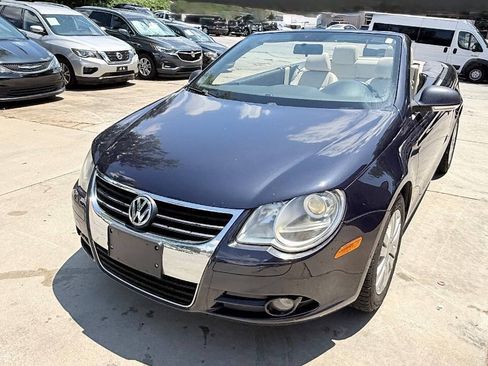 Used 2008 Volkswagen Eos Komfort FWD image 7