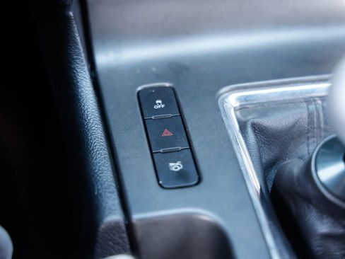 Used 2014 Ford Mustang GT image 38