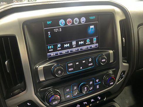 Used 2017 GMC Sierra 1500 SLT AWD/4WD image 22