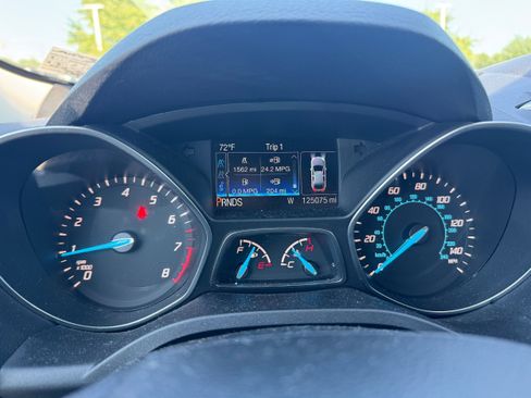 Used 2015 Ford Escape Titanium AWD/4WD image 15