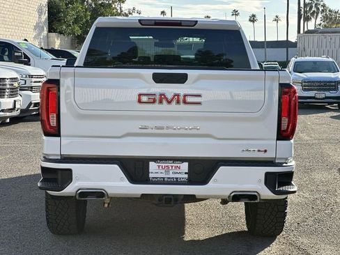 Used 2025 GMC Sierra 1500 AT4 image 5