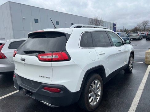 Used 2015 Jeep Cherokee Limited w/ Luxury Group image 3