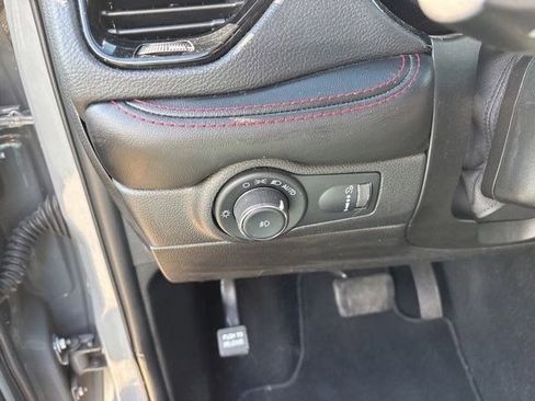 Used 2023 Dodge Durango GT AWD/4WD image 19